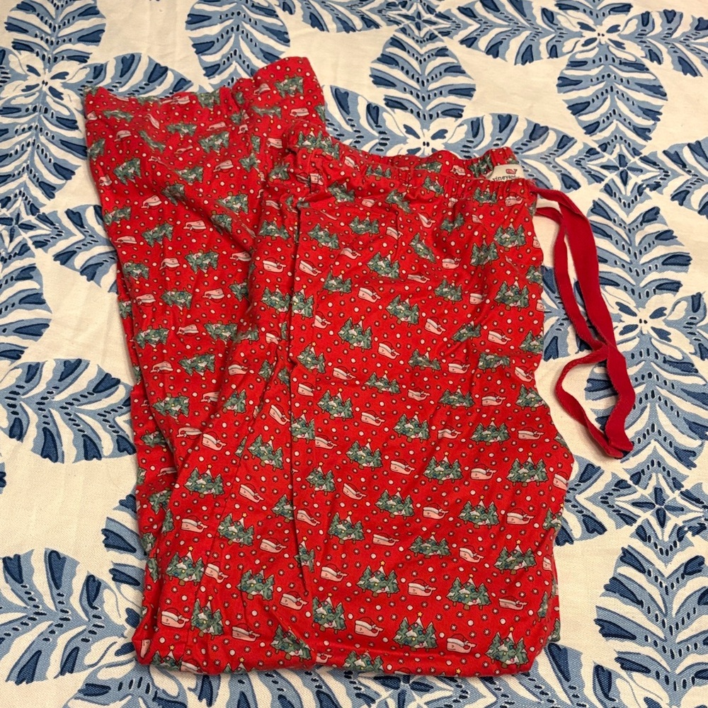 Vineyard vine Christmas pj pants